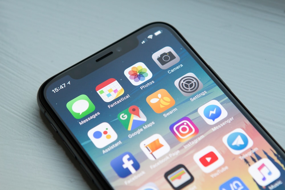 Sàng Mainboard iPhone - Cứu Dữ Liệu Máy Rơi Nước Va Đập Biến Dạng